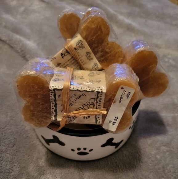 Dog Bowl And Bath Bars